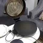 أله صنع خبز وبيتزا
