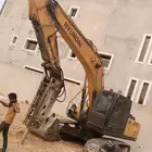 بوكلين ايجار حفر اراضي . خزانات . هدم مباني