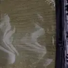 زجاج سياره لكزس فيه خدش بسيط