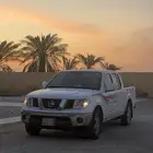 نفارا 2015 ممشى 130 الف صاحب السياره مراهق مابقى رصيف وقشعه