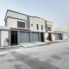 للبيع شقه دبلكس علويه خلف آلسعودي الألماني السعر 720