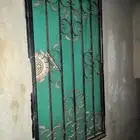 باب خشب باب المنيوم شباك