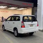 تيوتا انوفا2012