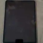 شاشه ايباد للبيع وكاله و جديده مافيها اي خدش