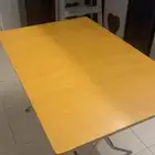 طاوله. تم البيع لله الحمد