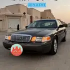 للبيع كراون فكتوريا 2006