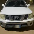 نيسان نافارا 2010