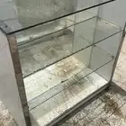 طاولات نظييفة العدد 3 مع كامل ملحقاتها