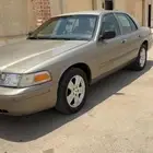 فورد فكتوريا 2004