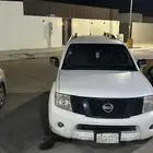 نيسان باثفندر