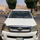 للبيع هايلكس مسقط 2009