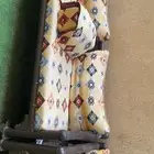 جلسة خارجيه كراسي حديد نظيفه واستخدام نظيف ب 1000