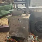 ماطور حجر فلافل. وطاولت عرض بوفيه