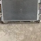 للبيع قطع غيار فورد فكتوريا وماركيز
