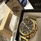 ساعة GUESS للبيع