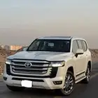 لاندكروزر 2022 GXR L3 بودي بلد