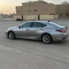 لكزس ES 250 موديل 2019