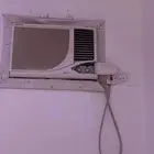 اثاث منزل للبيع مع مكيف في صوت.