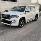 لاندكروزر 2021 فل كامل تورنق