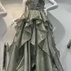 فستان للبيع