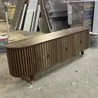 طاولة تلفزيون (يوجد لدينا تابي   تمارا)