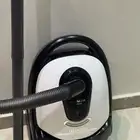 مكنسة الكهربائية