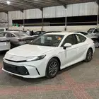 تويوتا كامري E ستاندر هايبرد 2025