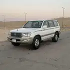 جيب لاندكروزر 2004