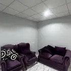 كنب شاشه طاولات وحده مكيف اسبلت