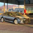 كامري 2025 LE نص فل اللون التيتانيوم