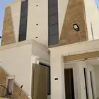 فلة مع شقه مسروقه بحي الجنادريه مخطط غصون للبيع