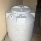 خزان نظيف على الشرط