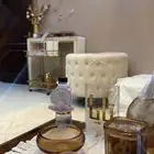 سرير الام والطفل مع الطاولات