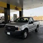 سياره فورد F150 البيع نظيف جدا ماشي 116000كم لون رصاصي ونبت