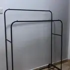 علاقة ملابس