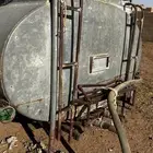 تانكي ماء يوجد به بعض الشقوق