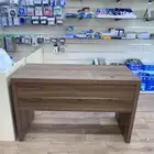 طاولات مكاتب