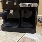 ماكينة قهوة واسبرسو من ديلونجي اسود للبيع