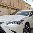 لكزس 2022 300h(مخزن)