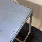 طاوله حديد