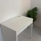 مكتب دراسي للبيع