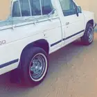 للبيع نيسان ددسن الموديل 93 غماره
