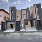 للبيع روف علوى مع ملحق بمدخل سياره مساحه كبيره