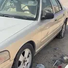 للبيع فورد فكتوريا 2008 السياره كل شي في شغال البيع تشليح