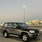 لاندكروزر اسود قير عادي اساس