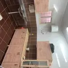 للبيع 2 مكيفات ودولاب مطبخ