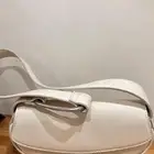 شنطة ماركة تشارلز اند كيث اصليه