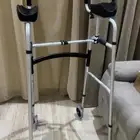 مشايه طبيه بمساند ذراع