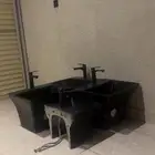 مغاسل وكراسي