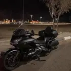 للبيع قولد وينق 2022 بلاك سعودي